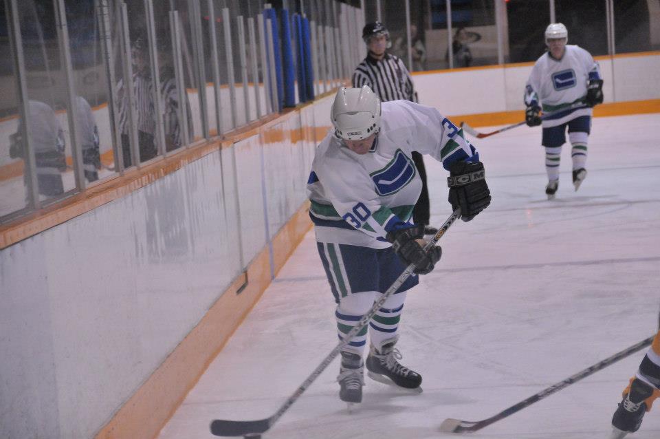 Pictures from Canucks Alumni Game