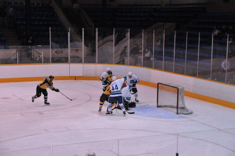 Pictures from Canucks Alumni Game