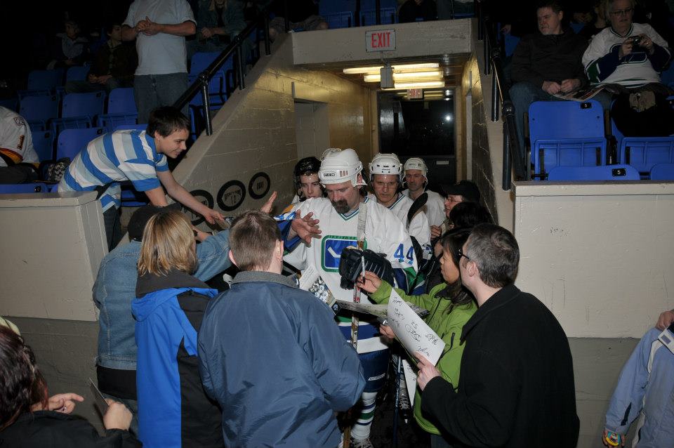 Pictures from Canucks Alumni Game