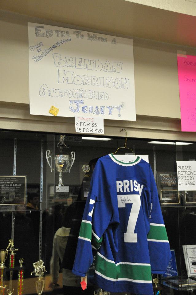 Pictures from Canucks Alumni Game