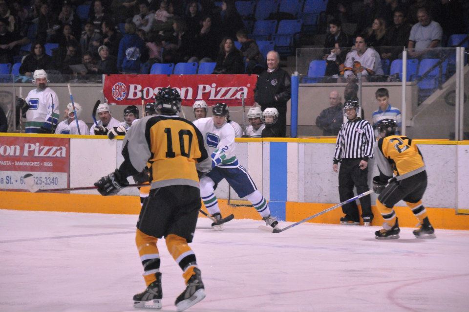 Pictures from Canucks Alumni Game