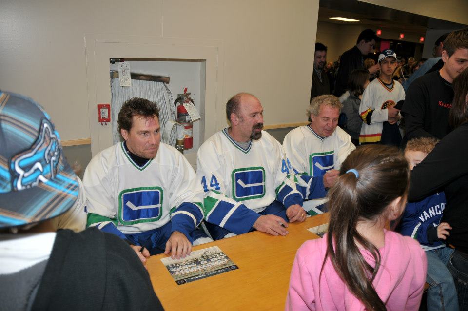 Pictures from Canucks Alumni Game