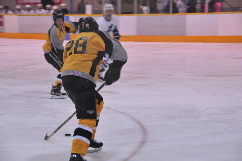 Pictures from Canucks Alumni Game