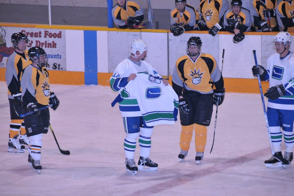 Pictures from Canucks Alumni Game