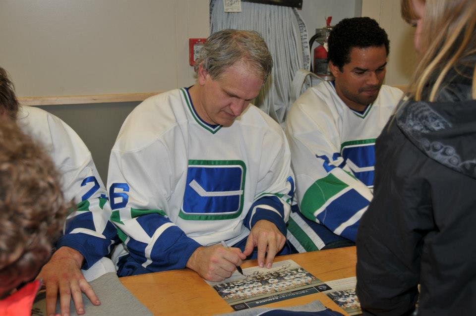 Pictures from Canucks Alumni Game