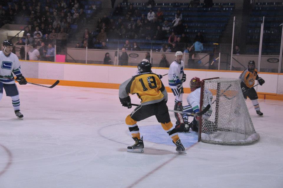 Pictures from Canucks Alumni Game