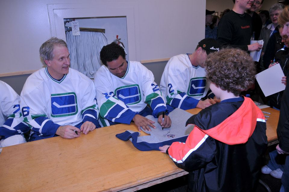 Pictures from Canucks Alumni Game