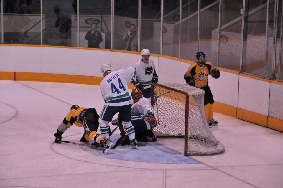 Pictures from Canucks Alumni Game