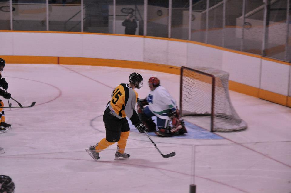Pictures from Canucks Alumni Game