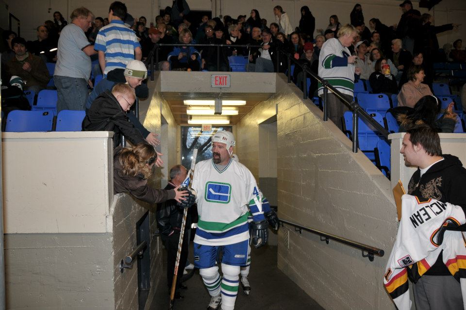 Pictures from Canucks Alumni Game