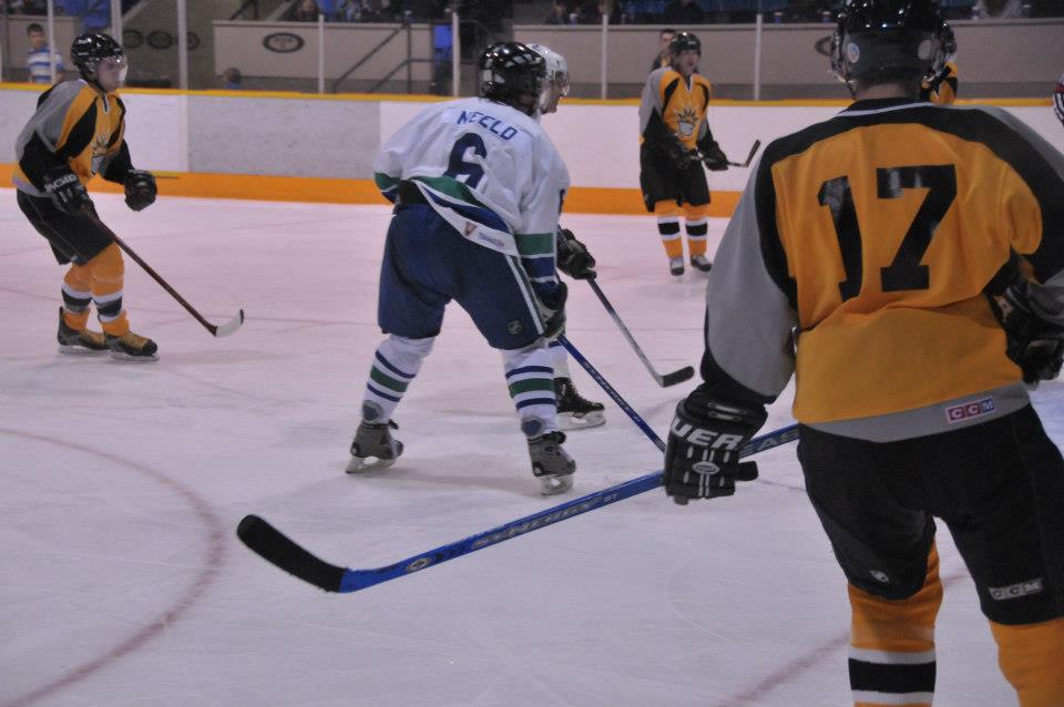 Pictures from Canucks Alumni Game
