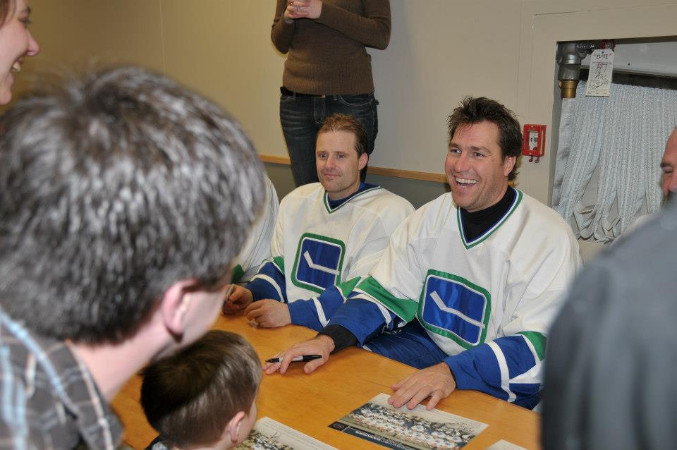 Pictures from Canucks Alumni Game