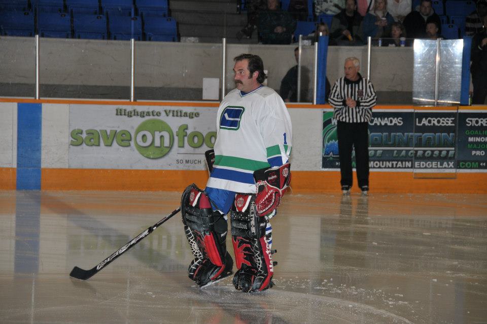 Pictures from Canucks Alumni Game
