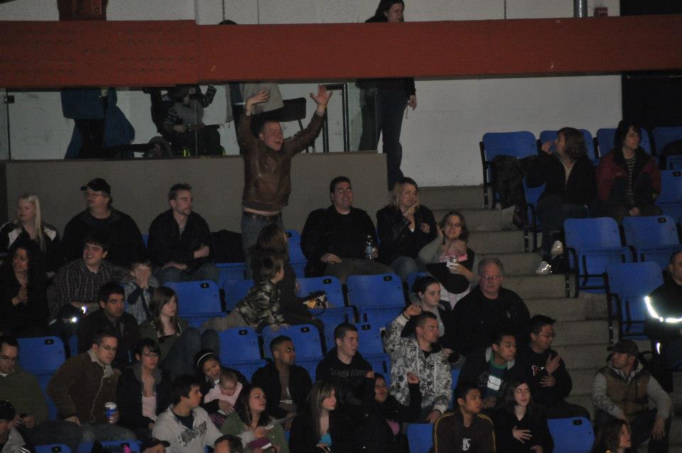 Pictures from Canucks Alumni Game