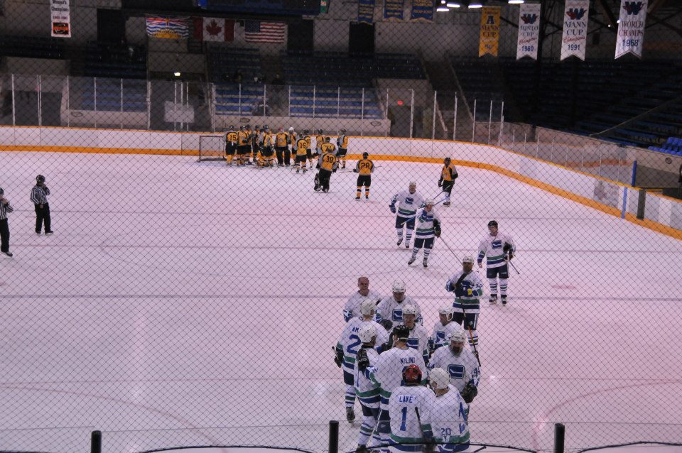 Pictures from Canucks Alumni Game