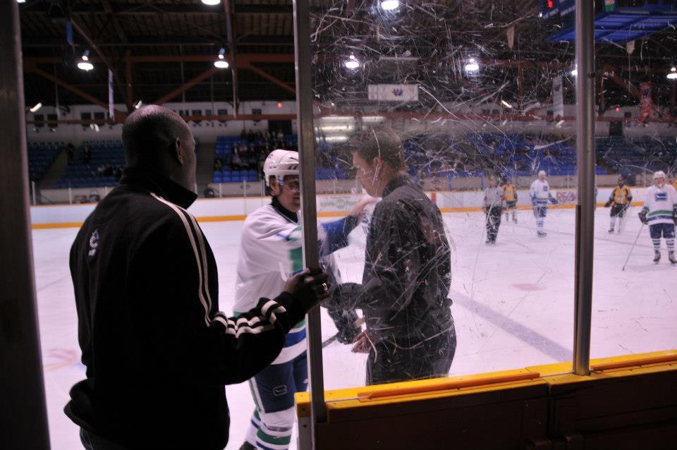 Pictures from Canucks Alumni Game