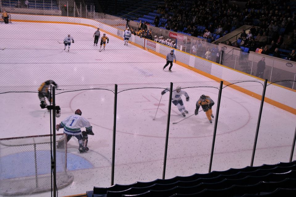 Pictures from Canucks Alumni Game