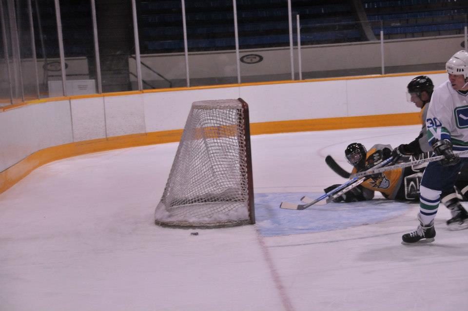 Pictures from Canucks Alumni Game