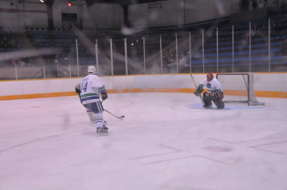 Pictures from Canucks Alumni Game