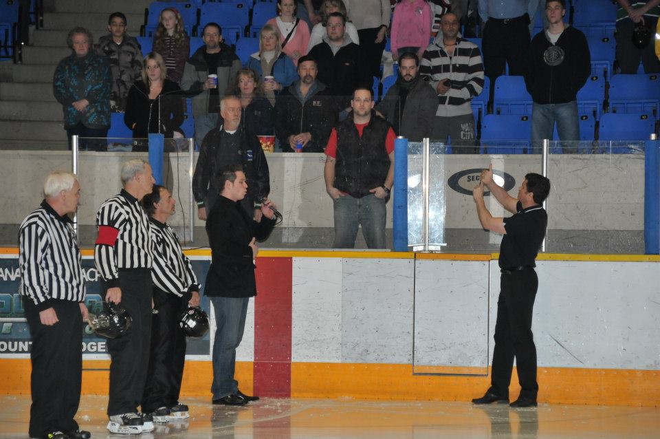 Pictures from Canucks Alumni Game