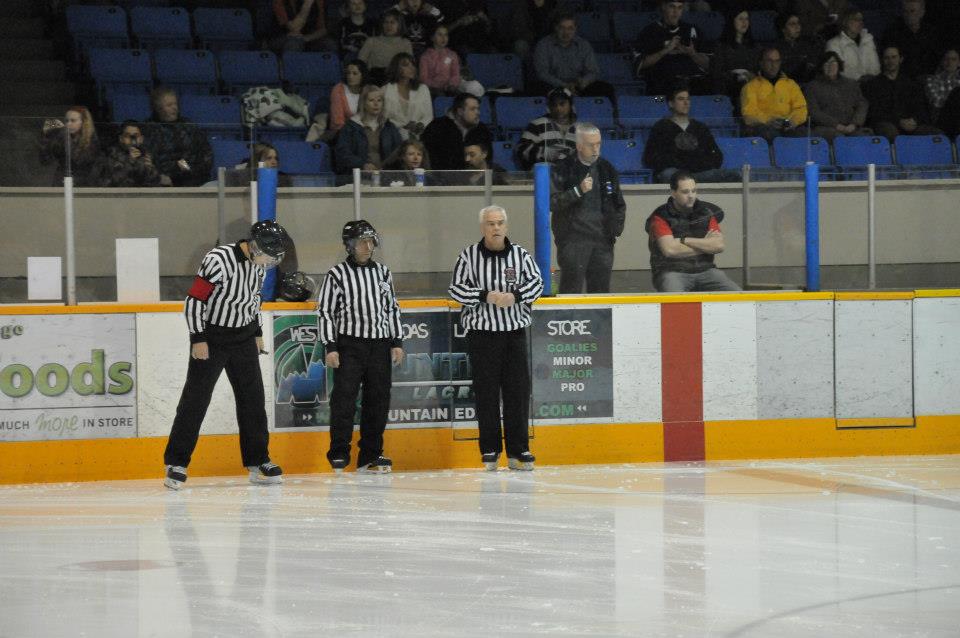 Pictures from Canucks Alumni Game