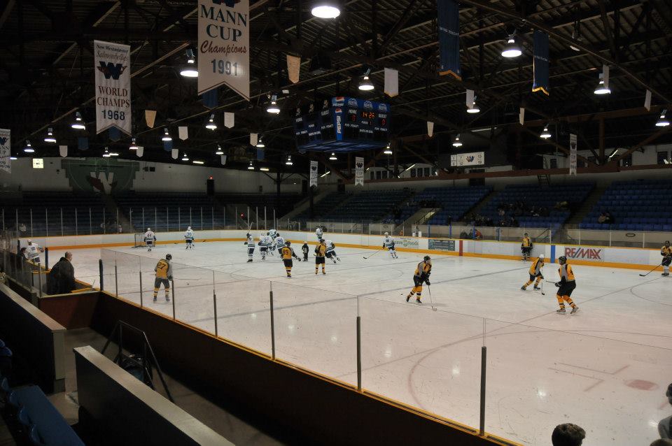 Pictures from Canucks Alumni Game